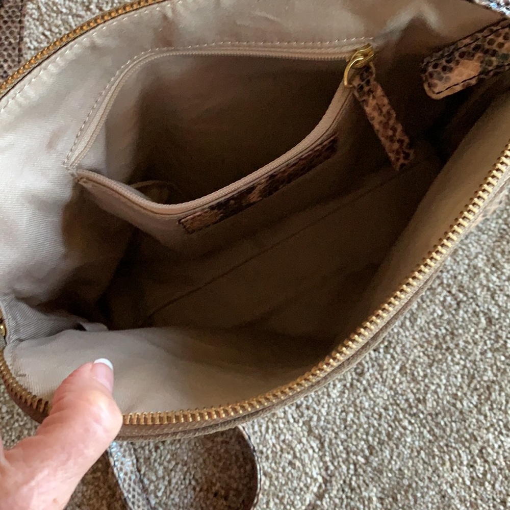 Talbots purse - Picture 4 of 4
